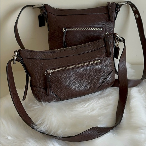 2 Coach Vintage EUC - Picture 1 of 15